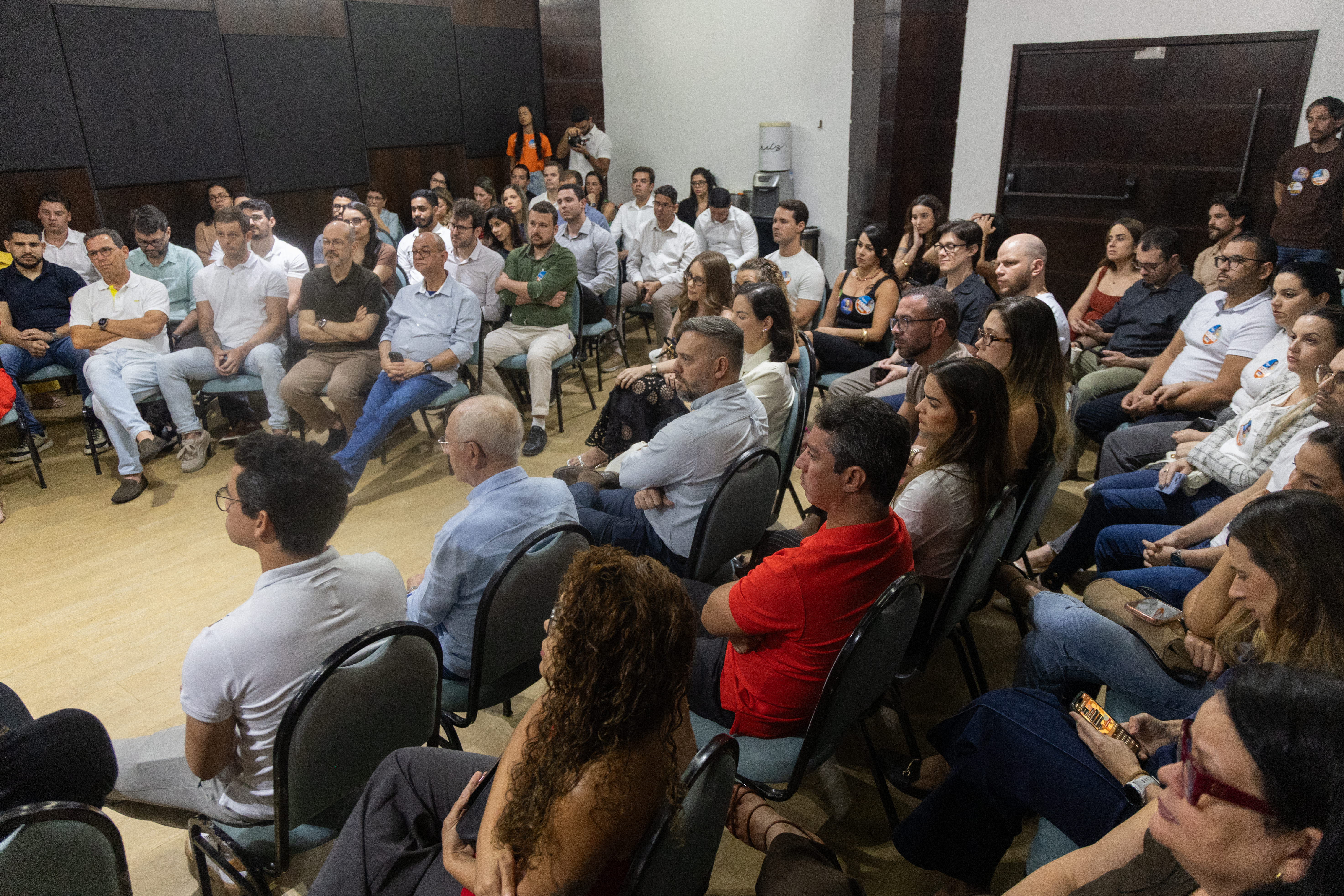 Reunião com profissionais médicos - foto 5