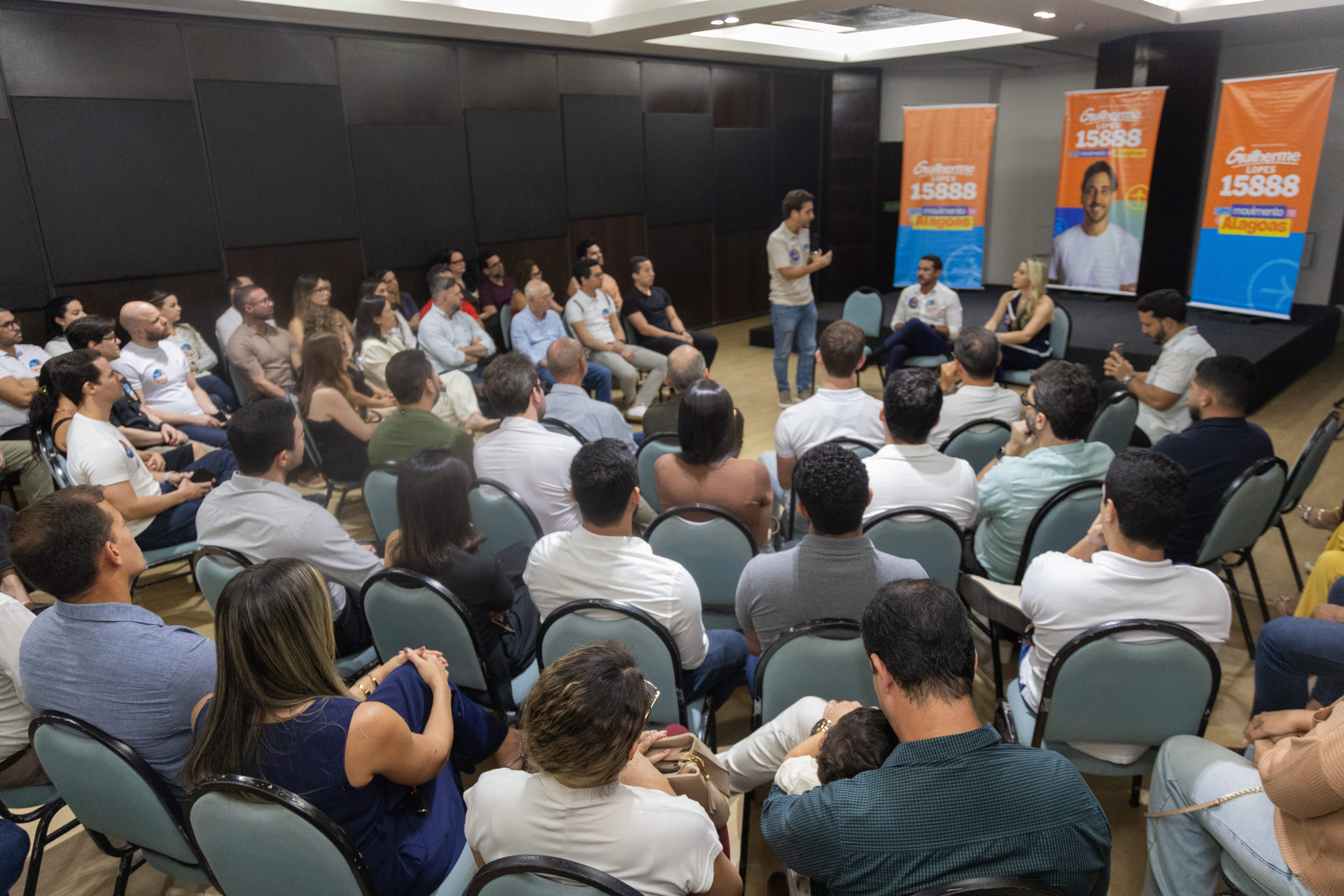 Reunião com profissionais médicos - foto 6