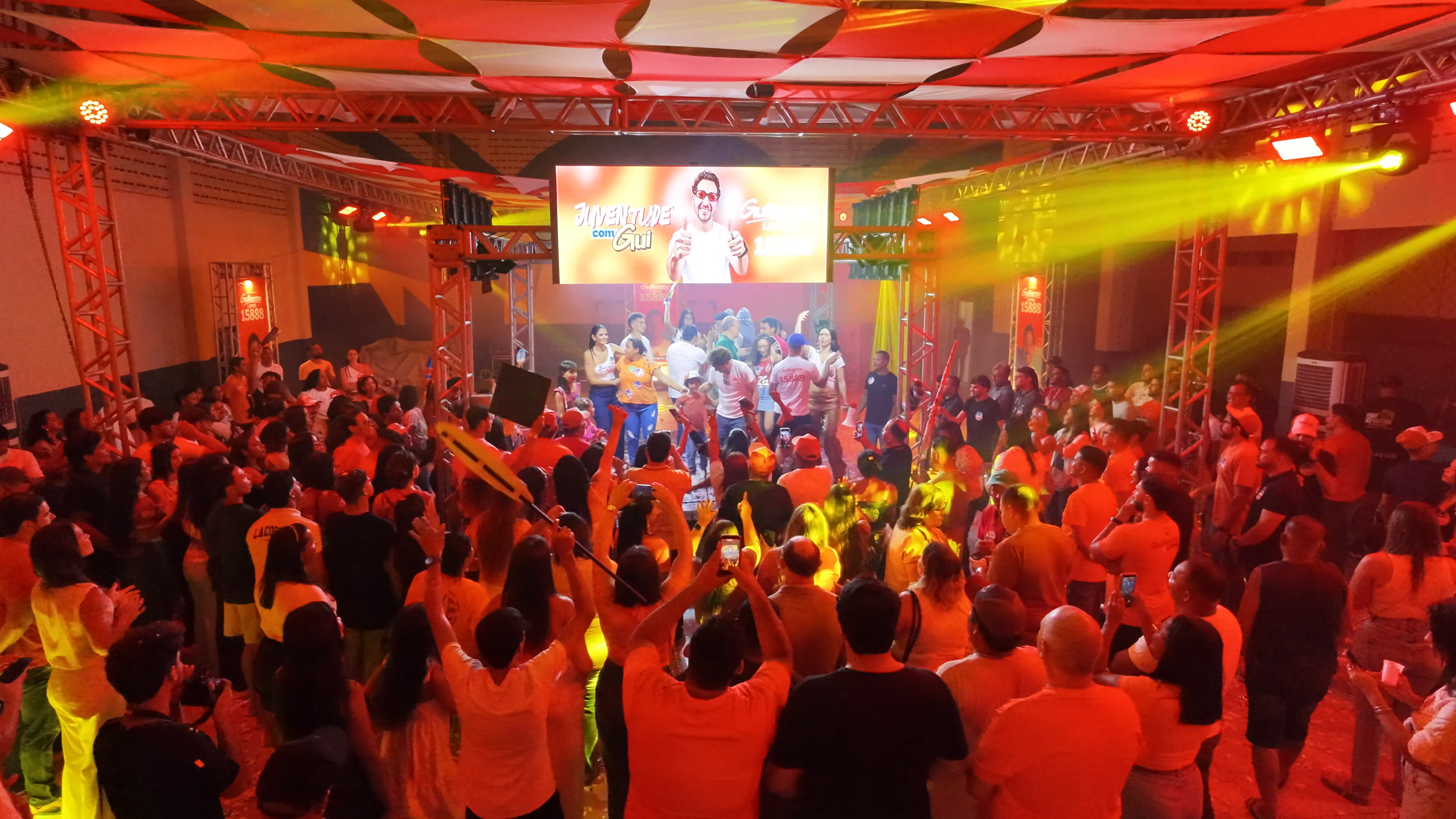 Juventude com o Gui - foto 1
